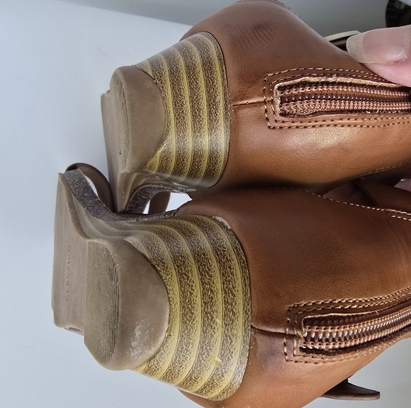 Kenneth Cole Reaction Sandals Great Gal Sandal Size 8 / 39 - Picture 7 of 13